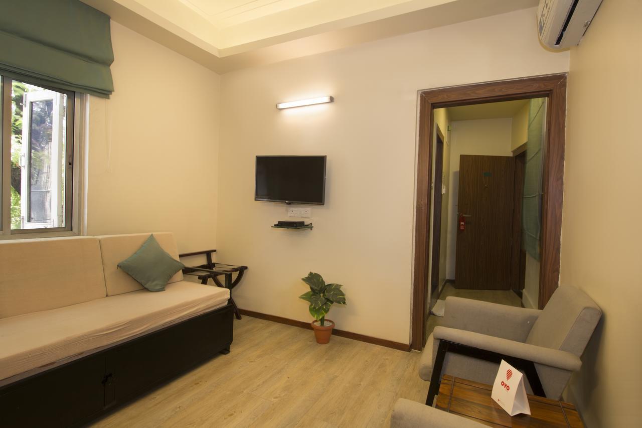 Oyo 6429 Hotel Pearl Poona Buitenkant foto